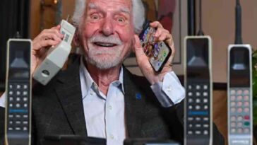 How Smartphones are Replacing Human Memory?