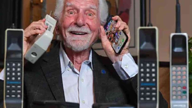 How Smartphones are Replacing Human Memory?