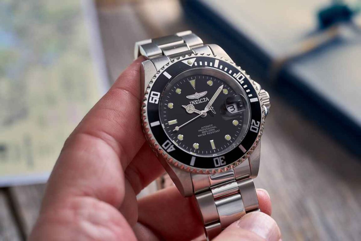Invicta Watches A Review –Introduction, History, And More